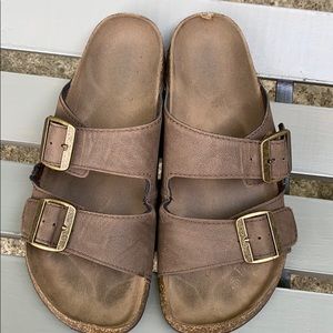 Target brand Birkenstock’s sz 8 good condition
